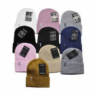 Шапка жіноча №32